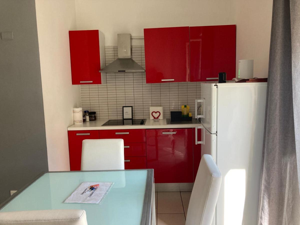 Вилла De Gasperi House Неаполь Экстерьер фото